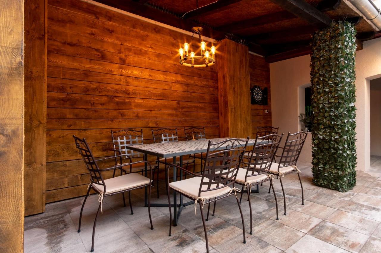 דירות אוסילק Zollus House Tvrda מראה חיצוני תמונה