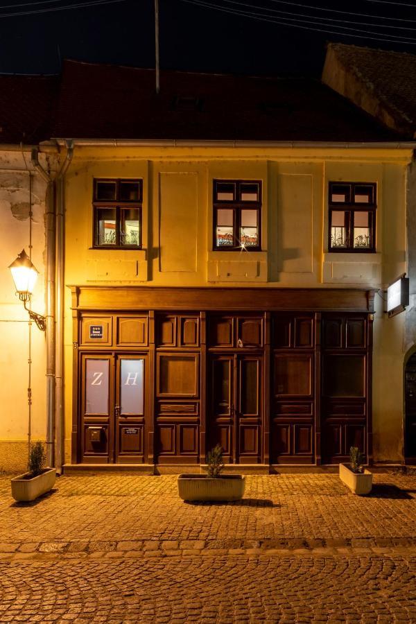 דירות אוסילק Zollus House Tvrda מראה חיצוני תמונה
